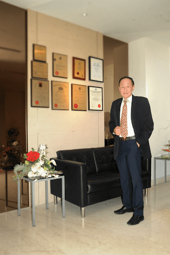 Assoc. Prof. Dato' Dr. David Cheah Sin Hing - Top Plastic Surgeon in Johor Bahru, Malaysia1